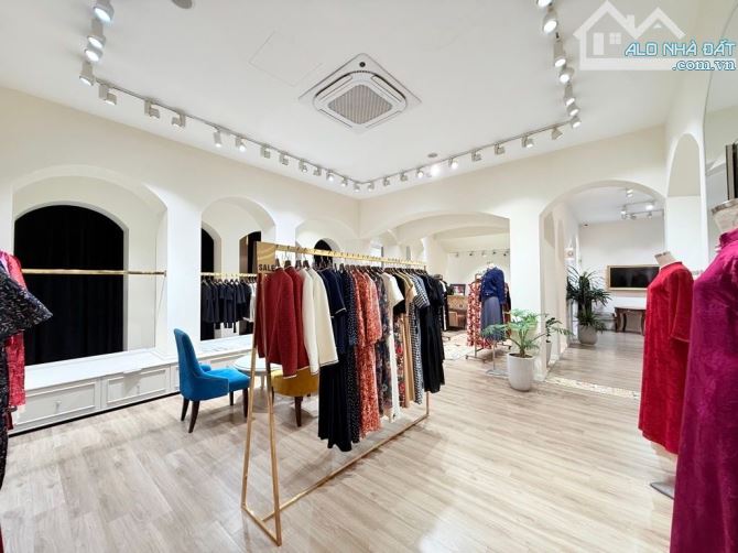 182m2/4 tầng-MT4.5m-giá 126 tỷ có TL-Mặt phố Thái Hà-Đống Đa