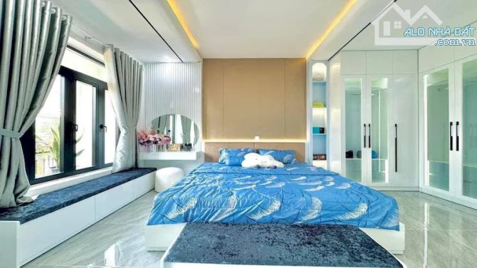 BÁN NHÀ LẠC LONG QUÂN, GẦN Ô TÔ, GẦN HỒ TÂY THOÁNG SÁNG, 55M2, 12,7 TỶ