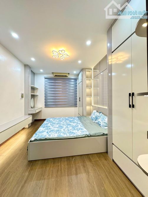 Bán căn hộ chung cư mini Hoàng Mai, Lương Khánh Thiện, Trương Định, Giá: 12,5 tỷ( ctl)