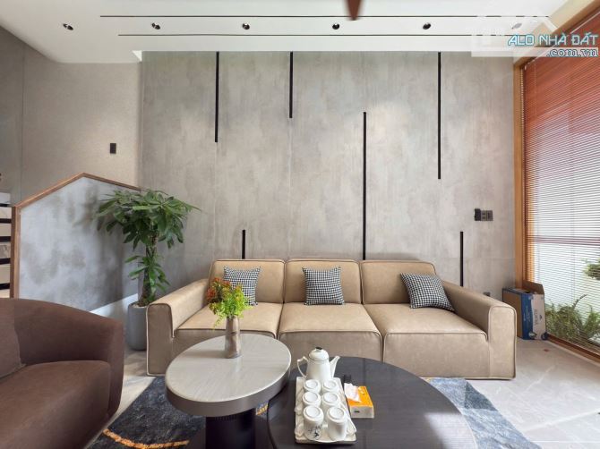 NHÀ SÂN VƯỜN WABI SABI – KIỆT Ô TÔ VÀO TẬN SÂN – TÔ HIỆU, LIÊN CHIỂU - 3