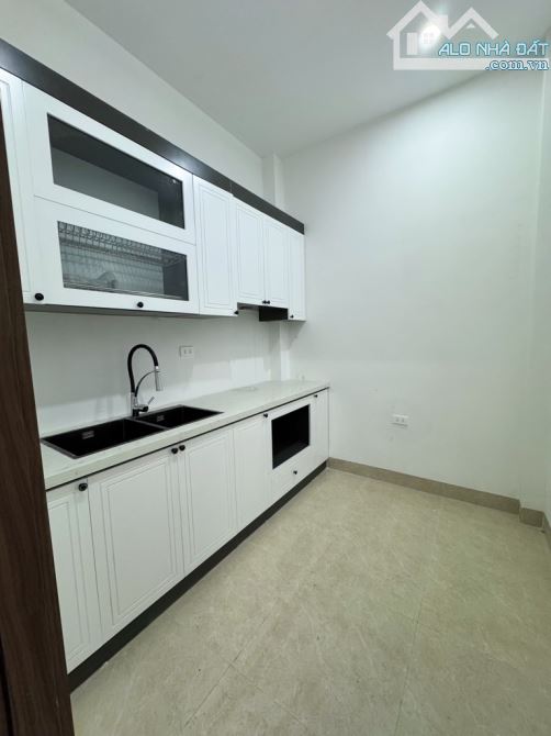 Siêu phẩm Chùa Bộc 45m × 5 tầng Giá 8 tỷ 650 sở hữu ngay