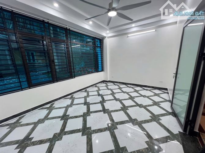 NHÀ ĐẸP – HIẾM – PHỐ KIM NGƯU Phân lô – Lô góc – 2 mặt thoáng – Ô tô vào nhà