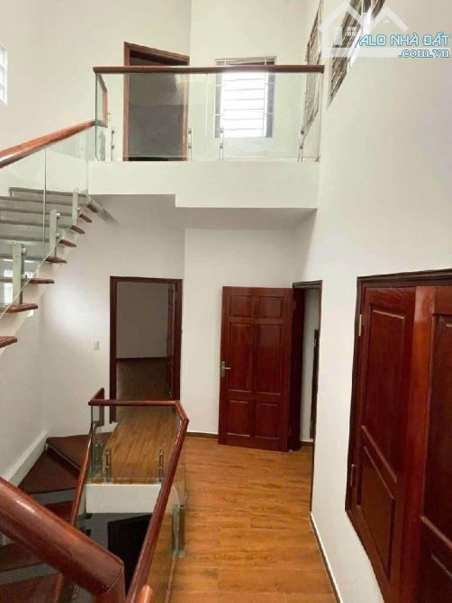 THÁI THỊNH – TÂY SƠN - 55M2 – 5 TẦNG – 5 NGỦ - NGÕ NÔNG – VF 3 VÀO NHÀ – 11 TỶ