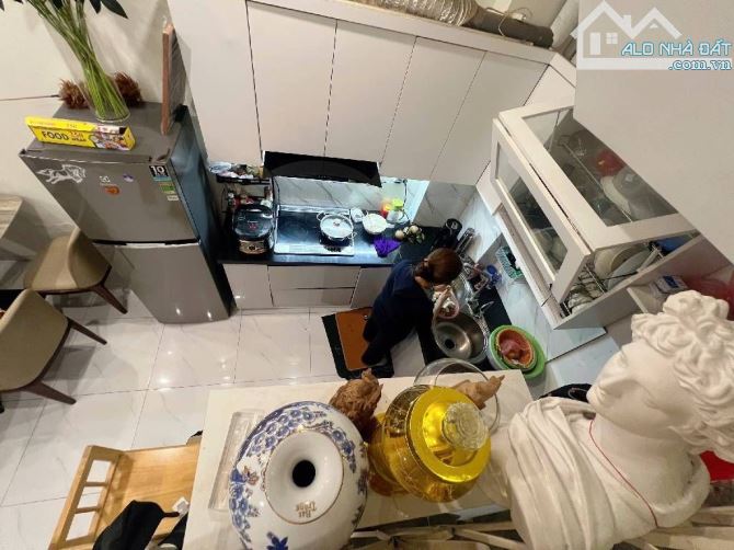 Phố Yên Lãng | 43m² × 5 tầng | Giá 8 tỷ 200 Khu dân trí cao, môi trường sống sạch sẽ