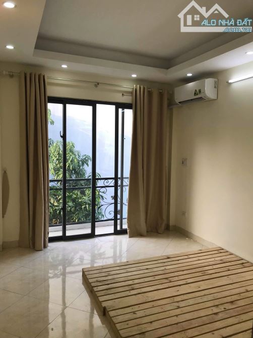 Bán Nhà 5 Tầng 36M Lô Góc Nam Dư - Lĩnh Nam gần phố, ngõ nông đẹp chỉ 7.1 Tỷ(TL)