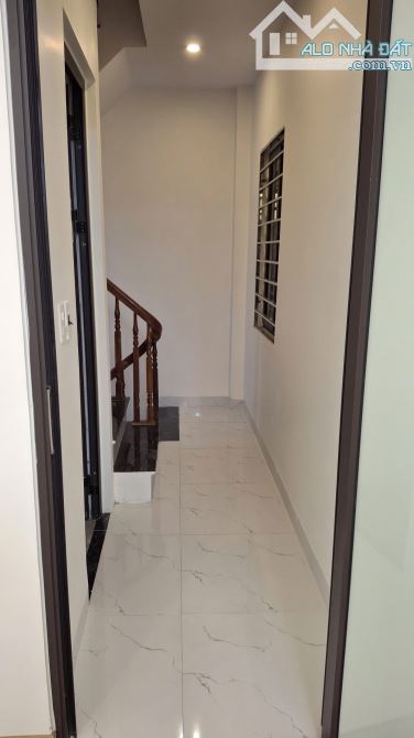 Bán Nhà 5 Tầng 36M Lô Góc Nam Dư - Lĩnh Nam gần phố, ngõ nông đẹp chỉ 7.1 Tỷ(TL)