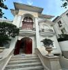 Siêu hiếm! Phân khúc 70 tỷ Villa Nhánh Quốc Hương Thảo Điền – 360m² – 5PN – Có Hầm Xe
