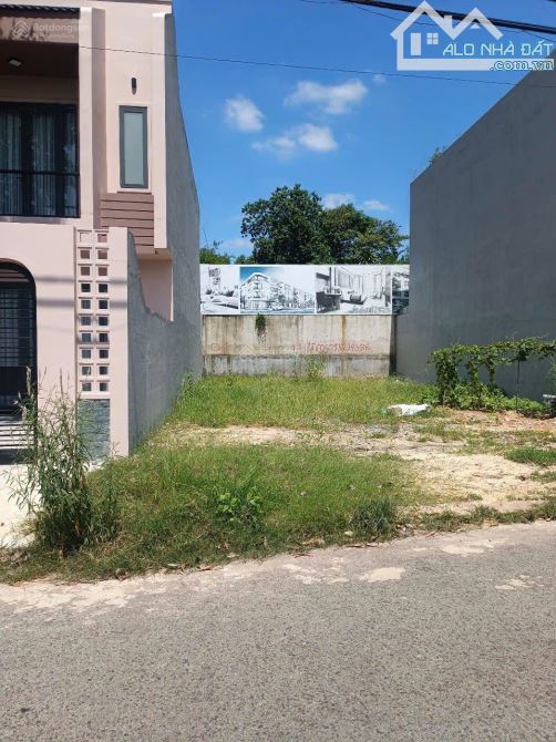 Bán đất có thổ cư Thủ Dầu Một - đường nhựa - giá cực tốt - công chứng ngay