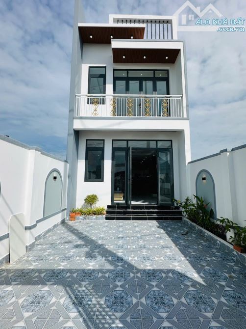 💥 CẦN GIUỘC CÓ NHÀ CẦN BÁN - CÁCH ĐƯỜNG DT835B CHỈ 500M 💥