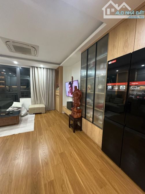 Hàng kín Thái Hà - 38m x 6T, 5m mặt tiền - Thang máy - sổ đẹp - không quy hoạch - 13 tỷ