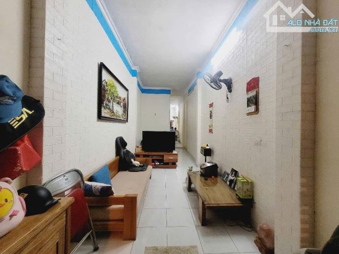 Bán nhà riêng Nguyễn Văn Tuyết - Đống Đa - Hà Nội - DT 48m2 - Sổ chính chủ nở hậu - 10 tỷ