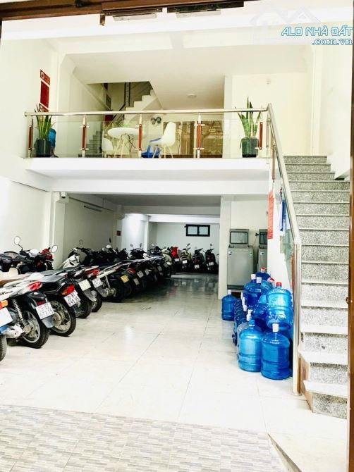 LƯƠNG THẾ VINH THANH XUÂN CĂN HỘ 9 TẦNG THANG MÁY DOANH THU 150TR/ THÁNG 110m 32 TỶ