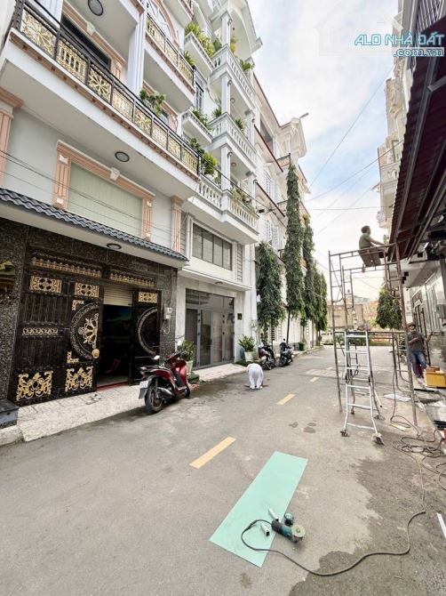 🏡 Chỉ 6 tỷ nhỉnh. Nhà 5 tầng đẹp lung linh. 4.8x14m rộng rãi. Hẻm 8m đường Nguyễn Ảnh Thủ - 1