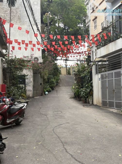 BÁN NHÀ HOÀNG HOA THÁM – BA ĐÌNH | 47M² – 4 TẦNG – CÁCH PHỐ 30M