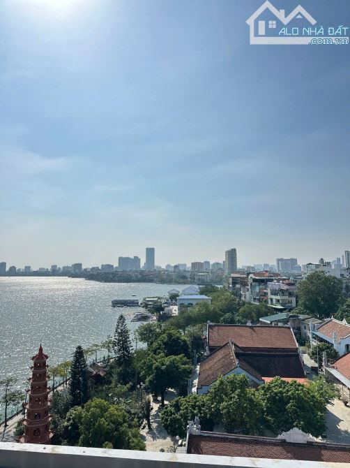 NHÀ ĐẸP TỪ HOA - BIỆT THỰ VIEW HỒ TÂY - 2 MẶT TIỀN - DÒNG TIỀN ĐỈNH CAO - DT120m2 - MT12m