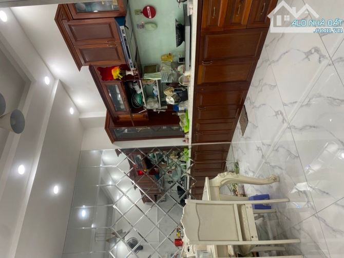 Cần bán gấp nhà giảm 500 đường số phường tân quy quận 7-3,5mx17 -3 tầng giá 11,4tỷ - 1