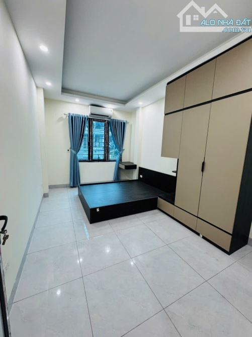 CHỈ 7,25 TỶ – NHÀ PHỐ KIM GIANG 5 TẦNG – 3 NGỦ – GẦN KĐT ĐẠI KIM