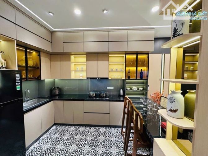 HỒ BA MẪU ĐỐNG ĐA 41m2 -MT 4,6m- NHỈNH 12TỶ