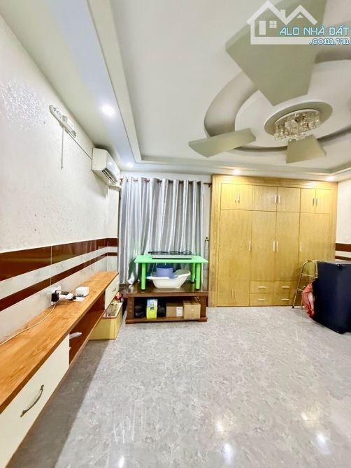 🏡 Chỉ 6 tỷ nhỉnh. Nhà 5 tầng đẹp lung linh. 4.8x14m rộng rãi. Hẻm 8m đường Nguyễn Ảnh Thủ - 13