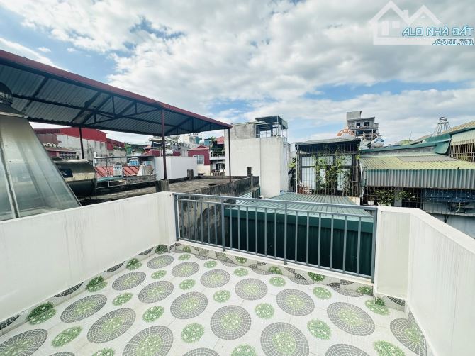 8,95 TỶ-39M2-5 TẦNG MỚI-HỒNG MAI-BẠCH MAI-THANH NHÀN