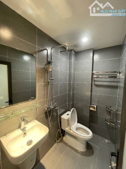 NHÀ ĐẸP TT THANH XUÂN-KHƯƠNG ĐÌNH CÁCH OTO 30M