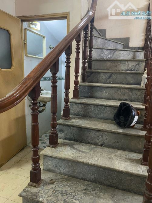 bán nhà 3T phố Tam Khương, Đống Đa, HN - DT 43m2, MT 4m, 3 thoáng, Giá 10,5