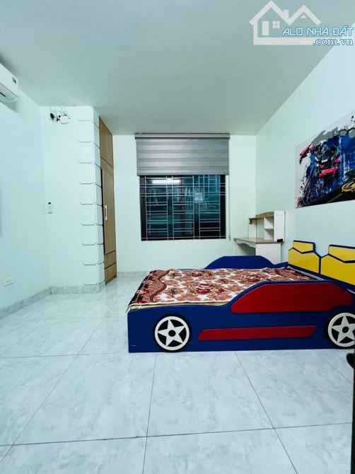 LÔ GÓC 2 THOÁNG PHÁO ĐÀI LÁNG - 50m RA PHỐ - NGÕ THÔNG - FULL NỘI THẤT - NỞ HẬU - 6.88 TỶ