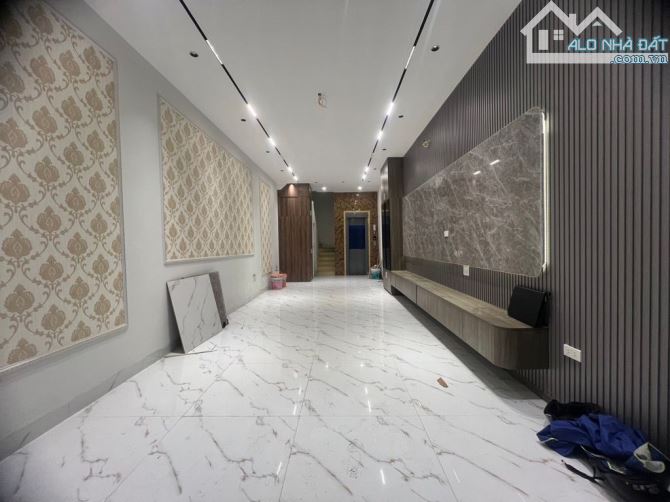 SIÊU PHẨM - CẦU ĐÂT - HOÀN KIẾM - 50M - 6 TẦNG - MẶT TIỀN 4M - 17,5 TỶ - NHÀ MỚI KOONG -