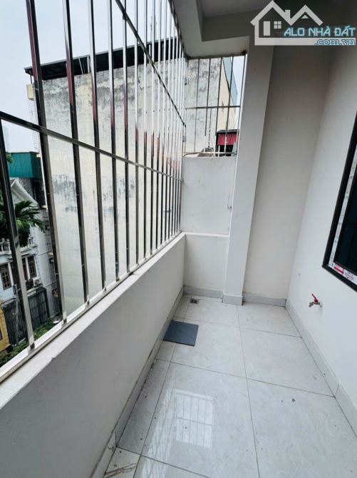 CHỈ 7,25 TỶ – NHÀ PHỐ KIM GIANG 5 TẦNG – 3 NGỦ – GẦN KĐT ĐẠI KIM