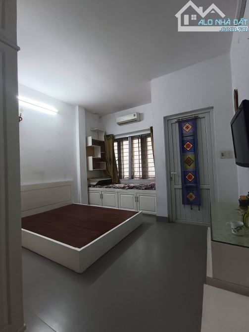 CẦN BÁN GẤP NHÀ RIÊNG PHỐ TÔ NGỌC VÂN QUẢNG AN TÂY HỒ 70M 5 TẦNG SÁT HỒ OTO 5M HƠN 24 TỶ