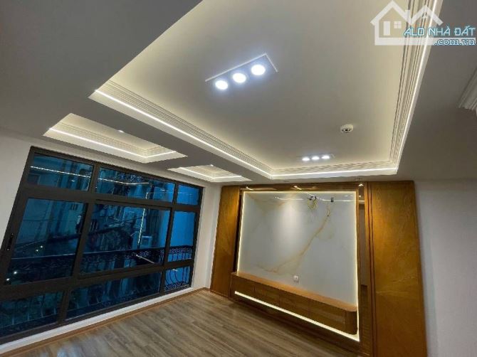 NHÀ ĐẸP TT THANH XUÂN-KHƯƠNG ĐÌNH CÁCH OTO 30M