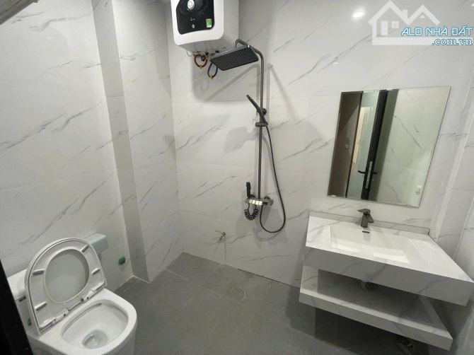 Hàng kín Thái Hà - 38m x 6T, 5m mặt tiền - Thang máy - sổ đẹp - không quy hoạch - 13 tỷ