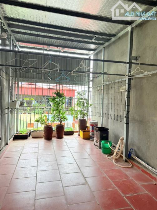 Bán Nhà Lĩnh Nam 5 Tầng, 31M sổ đẹp ngay trường ĐH giá hơn 6 tỷ(TL)