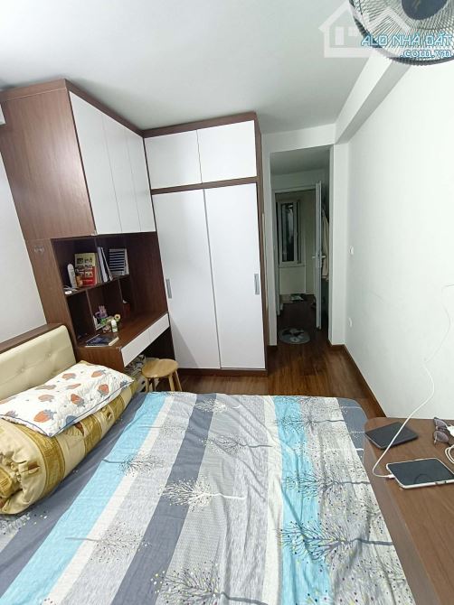 CẦU GIẤY – CÁCH MẶT PHỐ 10M – 2 THOÁNG – NHÀ ĐẸP Ở NGAY – FULL NỘI THẤT – 8.35 TỶ