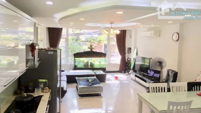 BÁN NHÀ PHỐ PHÚ XÁ NGÕ Ô TÔ THẲNG TẮP, NHÀ MỚI HIỆN ĐẠI, 42M2,11,5 TỶ