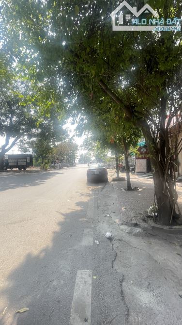 Cần Bán Nhà KĐT Đền Lừ 1- 60M 5 Tầng Ô TÔ Tránh- KD Sầm Uất chỉ hơn 300tr/m có TL