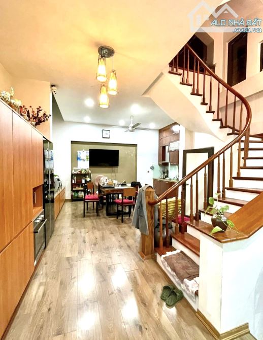 Trương Định-ba gác phóng, tiện ích đầy đủ-50m- 10 tỷ 50