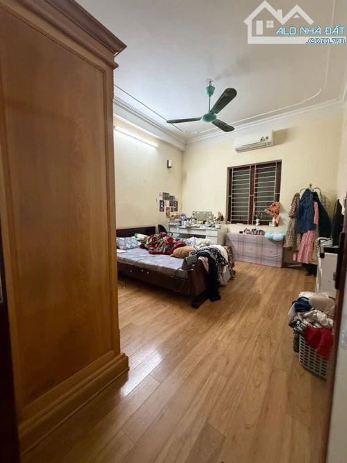 Bán nhà mặt Phố Vọng trung tâm quận HBT phố 2 chiều vỉ hè rộng kinh doanh văn phòng DT 100