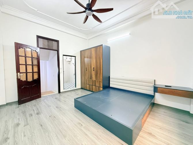 THUỴ KHUÊ TÂY HỒ - 36m2 DÂN XÂY - NGÕ THÔNG TÂY HỒ -2 THOÁNG GIÁ TỐT - GẦN PHỐ - 7.99 TỶ