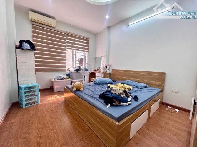 PHỐ QUAN NHÂN - THANH XUÂN - NHÀ ĐẸP - 2 THOÁNG - KINH DOANH - GẦN PHỐ - 35m2*5T