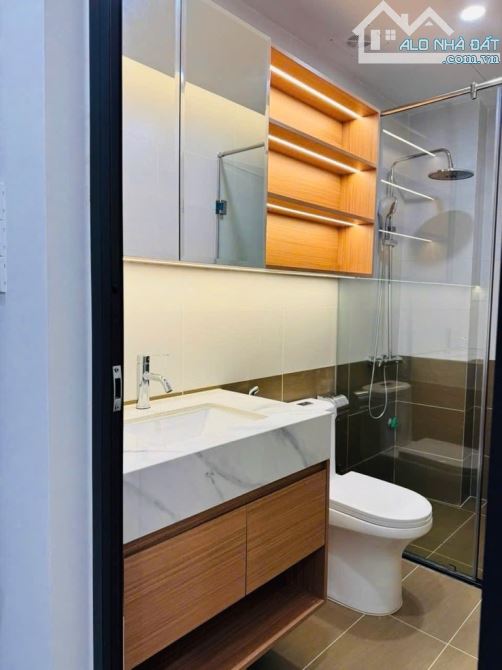 Bán nhà Minh Khai – Hai Bà Trưng | 50m² – 5 tầng – cách phố 20m – có sân để xe – 9 tỷ