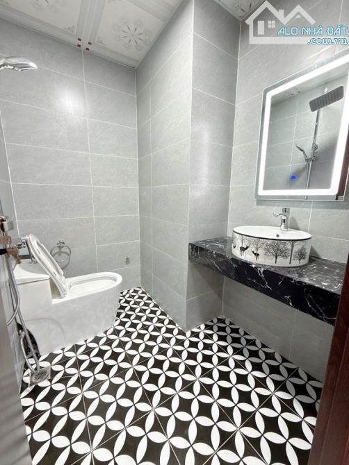 Bán Nhà Bạch Mai – vị thế an cư trung tâm, 42m² x 4 tầng, gần phố – 7,6 tỷ