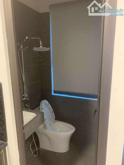 BÁN GẤP NHÀ DÒNG TIỀN PHÚ THƯỢNG - TÂY HỒ 8 TẦNG x 21 PHÒNG CHO THUÊ GIÁ 15 TỶ 6 .