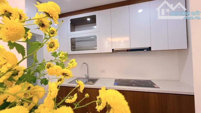 TẬP THỂ HOÀNG QUỐC VIỆT – TẦNG 2 – 32/50M² – 2PN – CỰC THOÁNG – 4.18 TỶ