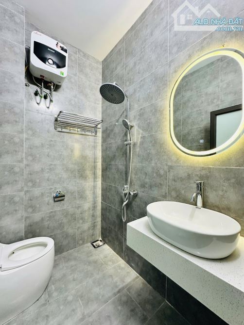 VÕ CHÍ CÔNG – NHÀ ĐẸP, SỔ ĐẸP HIẾM TRONG PHÂN KHÚC – 32M² – 5 TẦNG – MT 3.8M – 7.98 TỶ