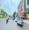 Cho thuê nhà 3 tầng mặt tiền 30/4 có sân rộng 25 triệu