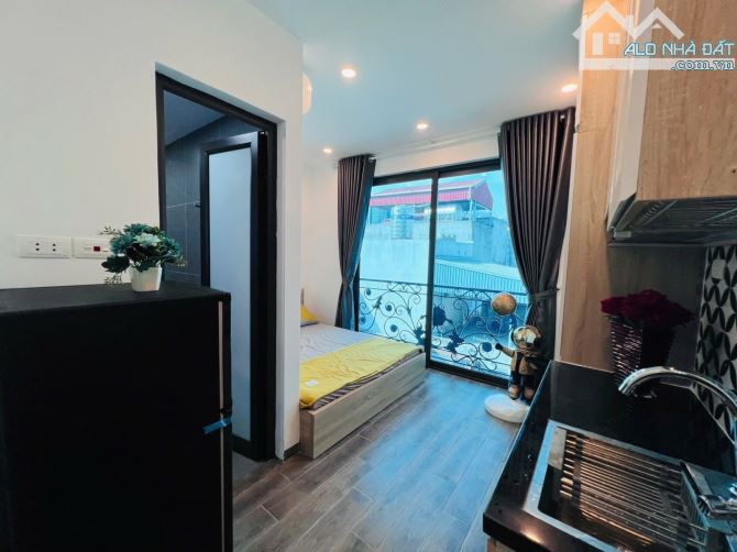 Bán gấp CCMN 17 phòng phố Trương Định, thông Trần Đại Nghĩa, 89m2, MT 6.1m, chỉ 14 tỷ.