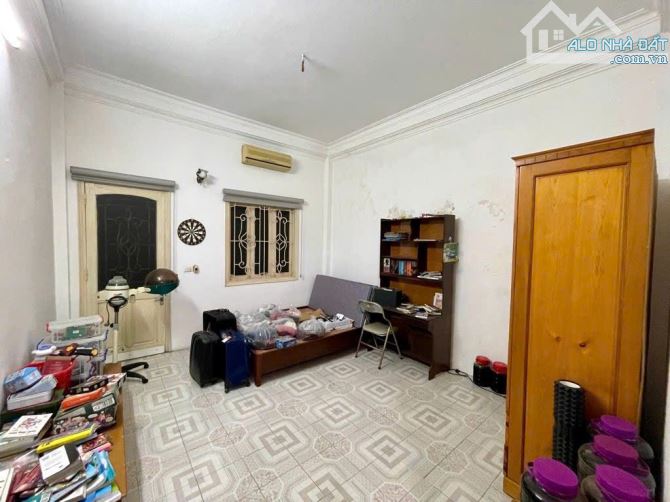 Bán nhà riêng phố Thái Hà - DT63m2. Nhà 4T, sổ đẹp nở hậu. G15 tỷ Ô tô 30m - Trung tâm Q
