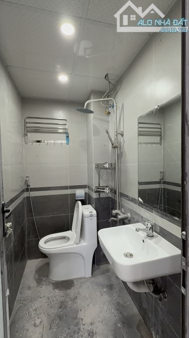 NHỈNH 7.x TỶ NHÀ TRẦN KHÁT TRÂN HAI BÀ TRƯNG CƠ HỘI ĐẦU TƯ