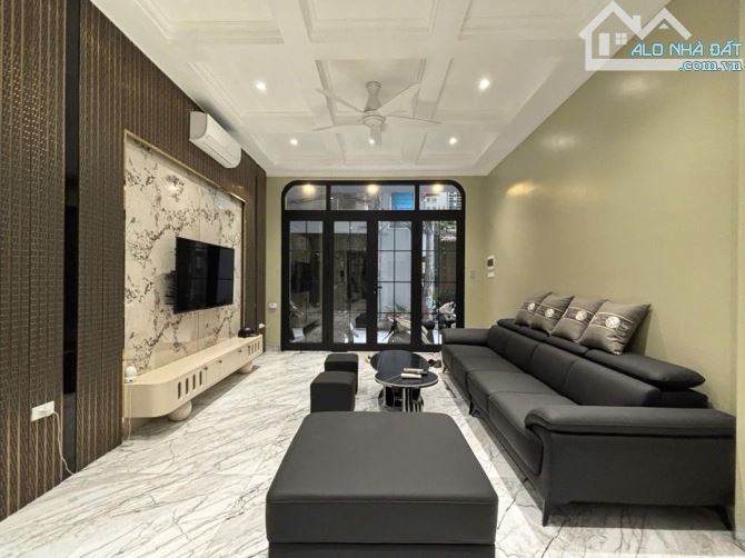 Chính chủ Bán Nhà Bạch Mai ngõ đẹp – 45m², 5 tầng – ở sướng – 8,2 tỷ